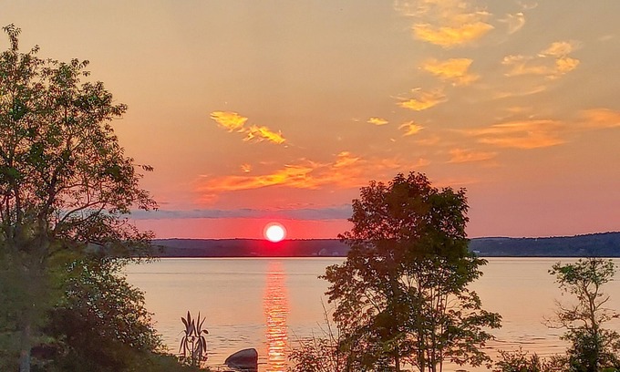 Penobscot House | Sea Glass Beach | House in Penobscot with spectacular bay views