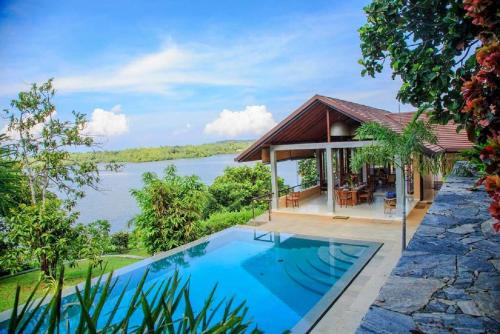Koggala Villa | Sea Heart House on Koggala Lake