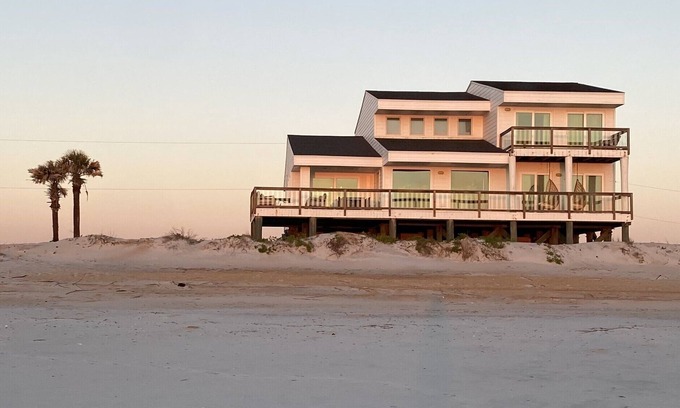 Summer Haven House | Sea Horse- Your private St. Augustine Retreat!