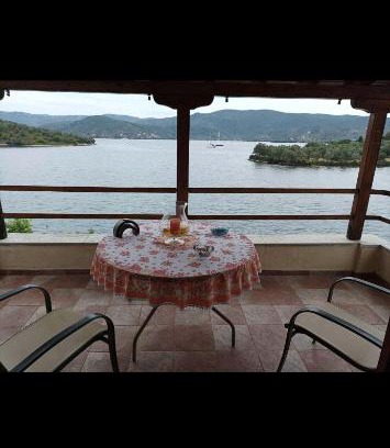 Kali Vrysi House | SEA HOUSE KOUKOULEIKA
