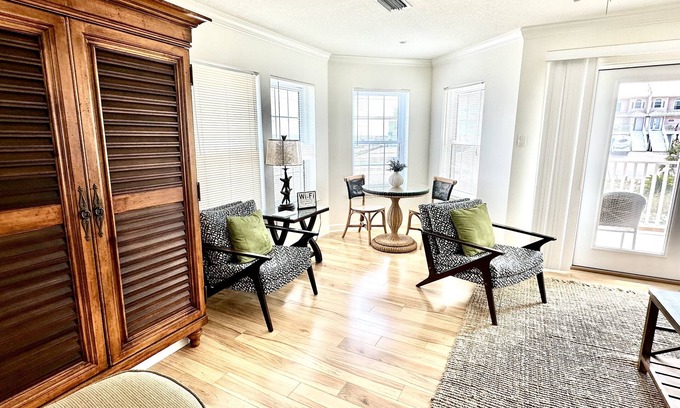 Navarre Beach Condo | Sea La Vie 2 Bedroom Townhouse by RedAwning