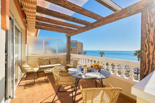 Torrequebrada Apartment | Sea la vie by Lovely Rentals