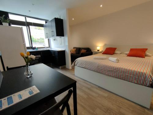 San Marcos Apartment | Sea loft with a huge bed