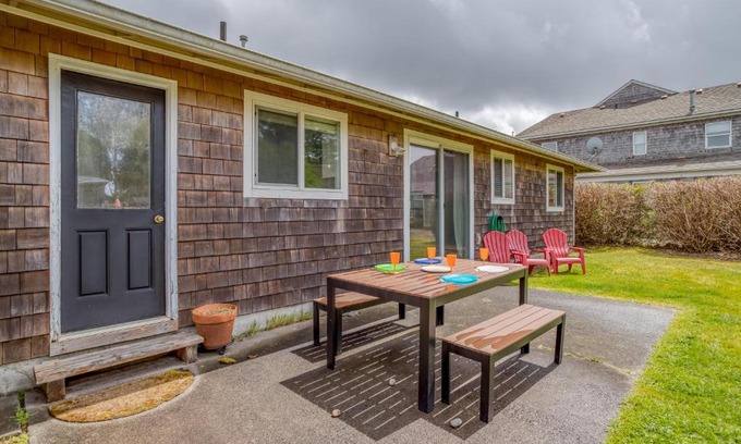 Gearhart House | Sea Ranch 78 - Meredith Lodging