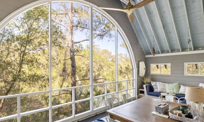 Bald Head Island House | Sea Senorita - Beautiful Home Central Island Close to Beach, great for families!
