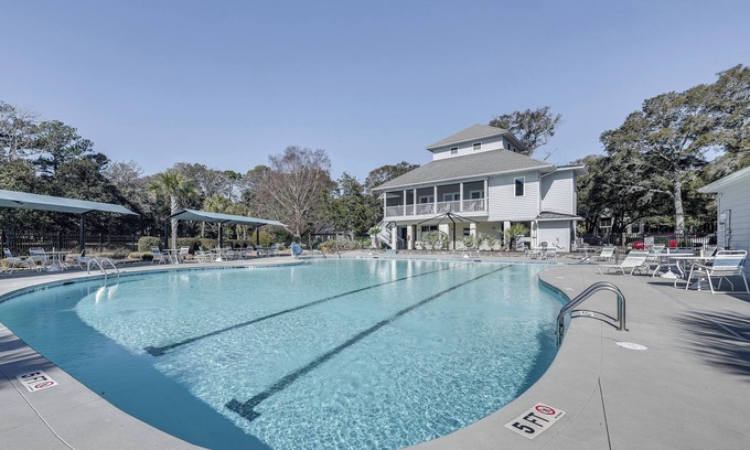 Sea Trail Condo | Sea Trail Resort Villas Condo w/Community Perks!