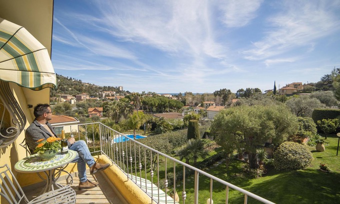 Poggi Apartment | Sea view apartment with air conditioning | Ap31