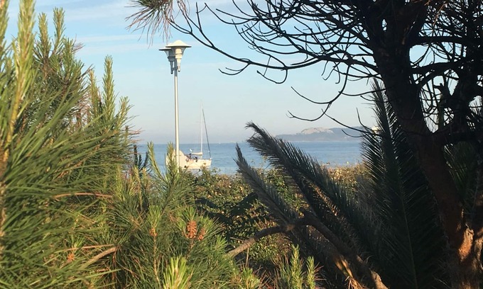 La Capte House | Sea view house a few meters from the beach and shops