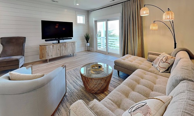 Carolina Beach House | Sea You On Second | Pet-friendly, Near Beach