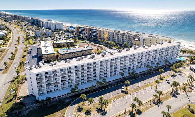 Fort Walton Beach Condo | Seacrest 710 is 2 BR Top Floor Gulf Side unit - Beautifully decorated by RedAwning