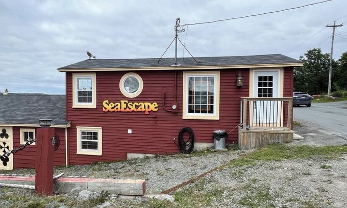 Bay Roberts Condo | SeaEscape Wharf Oceanfront - Beach - Hiking