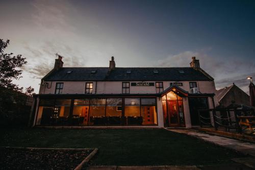 Whitehills Hotel | Seafield Arms Hotel