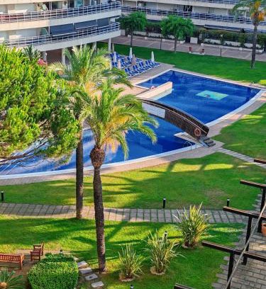 Blanes Apartment | Seafront apartment in Blanes S'Abanell Central Park