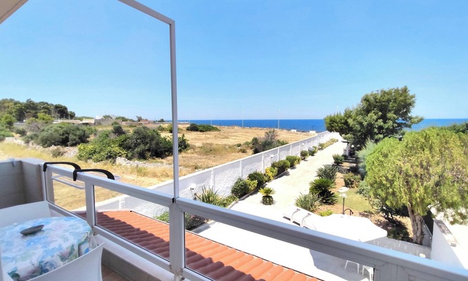 Bari Apartment | Seagull Apartment Bari 6 places, sea view with free parking