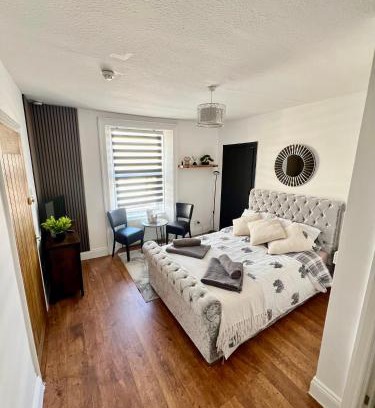Seaham House | Seaham Apartment GO69OOD Ltd