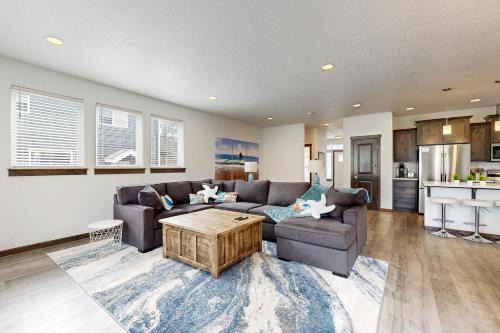 Pacific City House | Seas The Day
