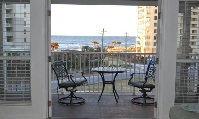 Ono Island Condo | Seas the View Grand Caribbean West, great location