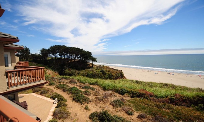 Rio del Mar Villa | Seascape Resort 2B Luxury Oceanview Villa, Steps From The Beach, 5 min to golf