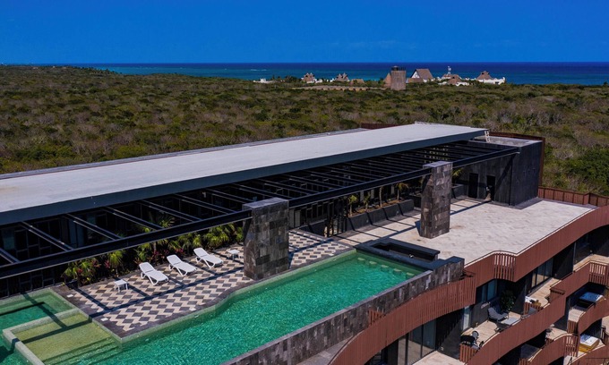 Tulum Apartment | Seascape Tulum Condo, near the beach with a sea-view rooftop and infinity pool
