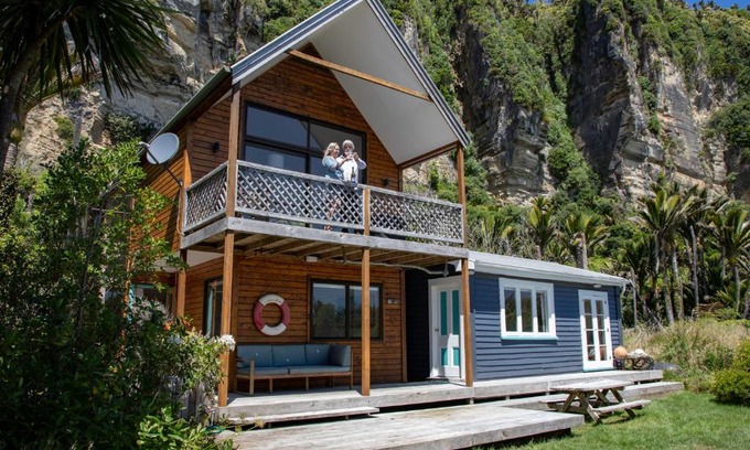 Punakaiki House | Seascapes