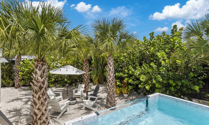 Lake Park House | Seashell Retreat