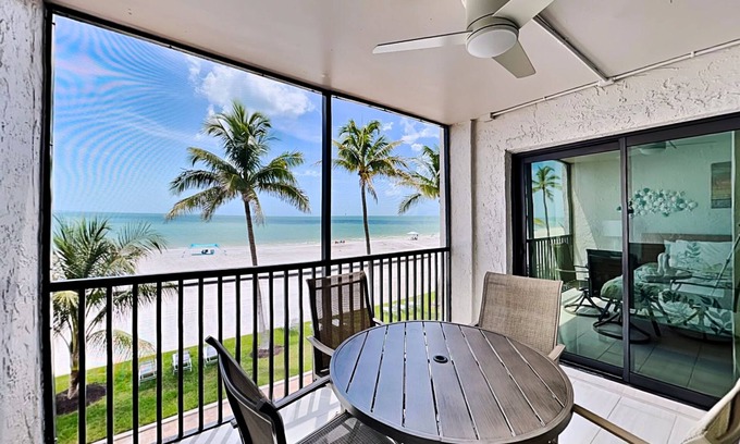 Mid Island Condo | Seaside 205 | Renovated Gulf-Front Condo w/Pool, Beach Access + Views