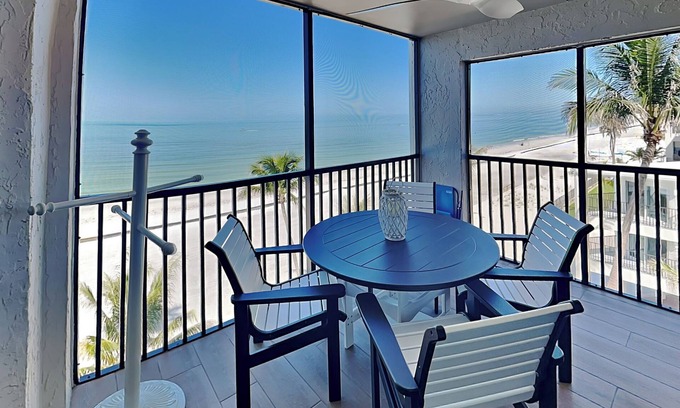 Mid Island Condo | Seaside 410 | Newly Updated Corner Condo w/Gulf Views