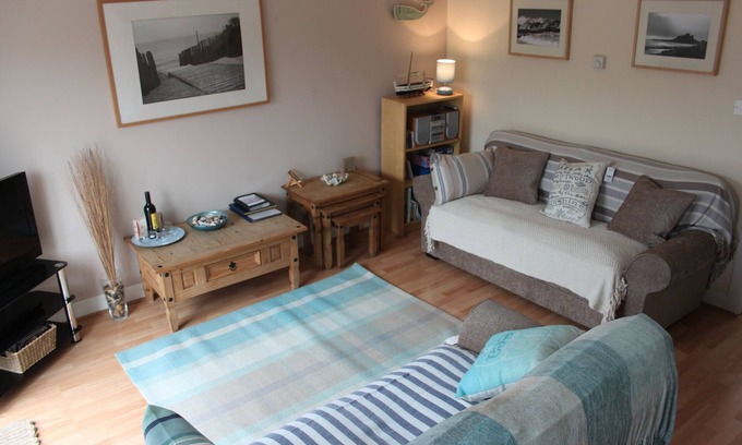 Seahouses House | Seaside House, ideally located on the edge of the coastal village of Seahouses
