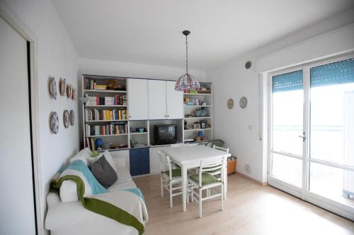 Porto d'Ascoli Apartment | Seaside Apartment - vista mare e posto auto