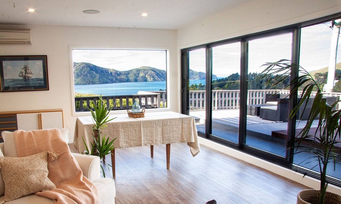 Diamond Harbour House | Seaside Sanctuary with amazing sea & mountain views