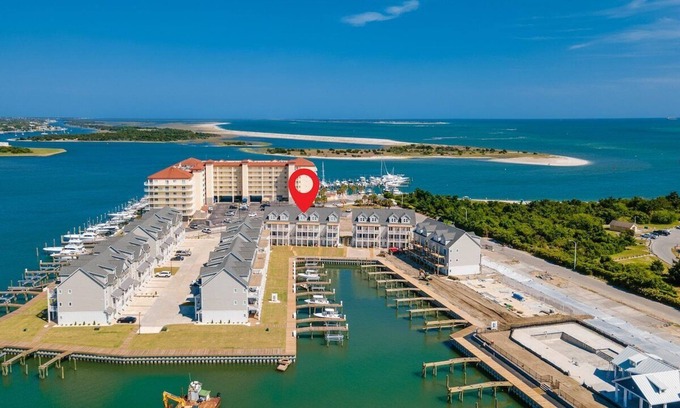 Morehead City House | Seaside Serenity - Sleep 10