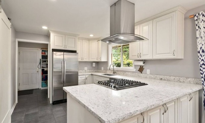 North Beacon Hill House | Seattle Bungalow by the Park — 4 Bedroom Home for the Whole Family