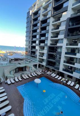 Mamaia-Sat Apartment | SeaView Deluxe Double Studio - Beachfront Resort