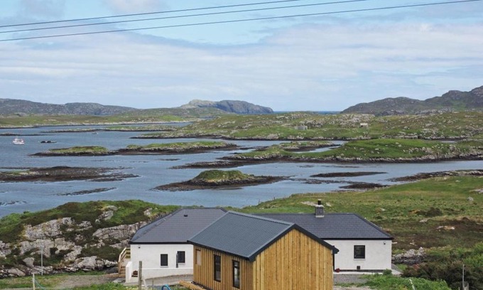 Isle of Barra House | Seaview