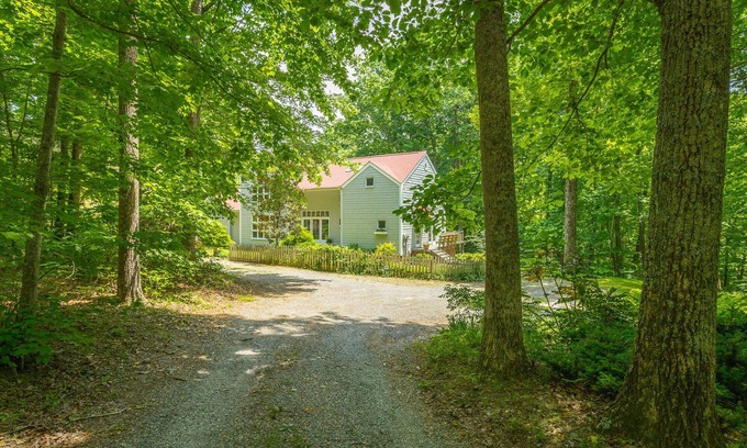 Lookout Mountain Other | Secluded 18 Acre Farmhouse 5 miles to Rock City