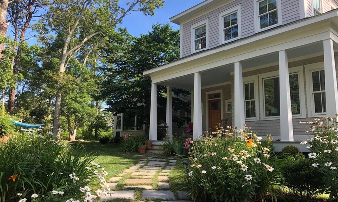 Woods Hole House | Secluded 4 bed home on the bike path, 2 acres, and .5 m from Nobska Beach