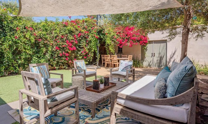 Mid-Wilshire House | Secluded 4BR Spanish Oasis in the Heart of LA