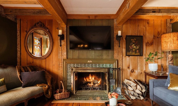 Saugerties Other | Secluded and Artful 1800s Farmhouse on 53 Acres, Saugerties