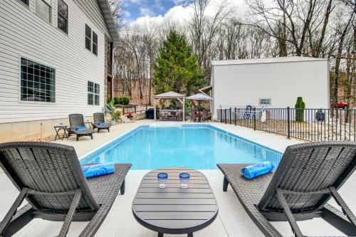 Branson House | Secluded Branson Escape with Pool and Game Room!