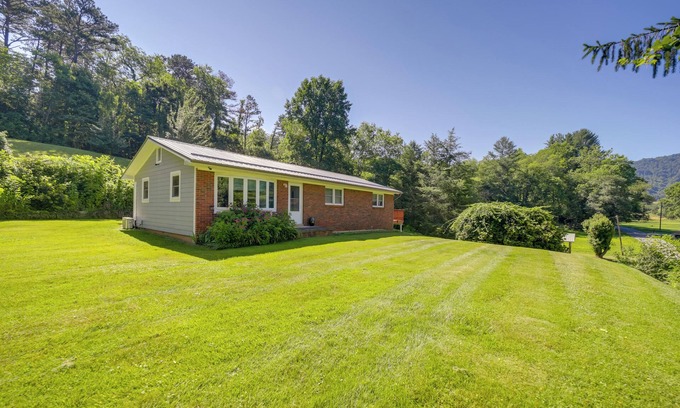 Canton House | Secluded Canton Vacation Rental 22 Mi to Asheville