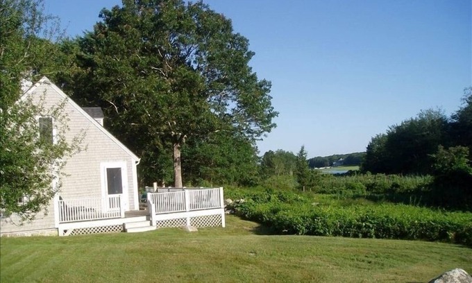 Wareham Cottage | Secluded Cape Cod Cottage, with Tennis Court and Private Beach
