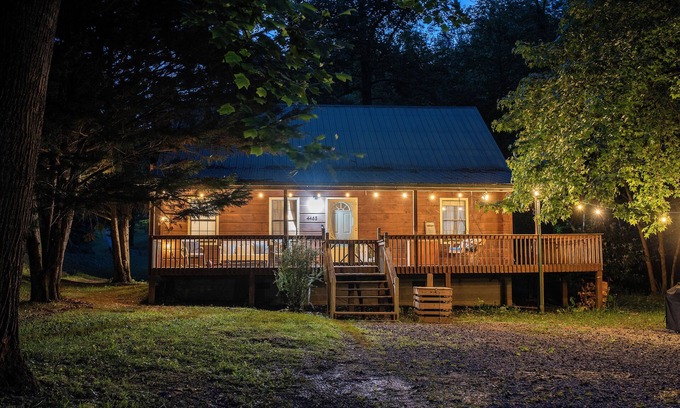 Cosby Cabin | Secluded Creekside Cabin with Hot Tub and Fire Pit