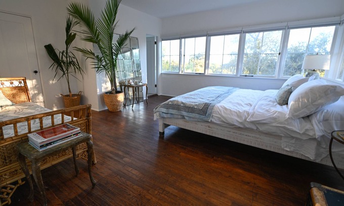 Mission Canyon House | Secluded Historic House Near the Santa Barbara Mission