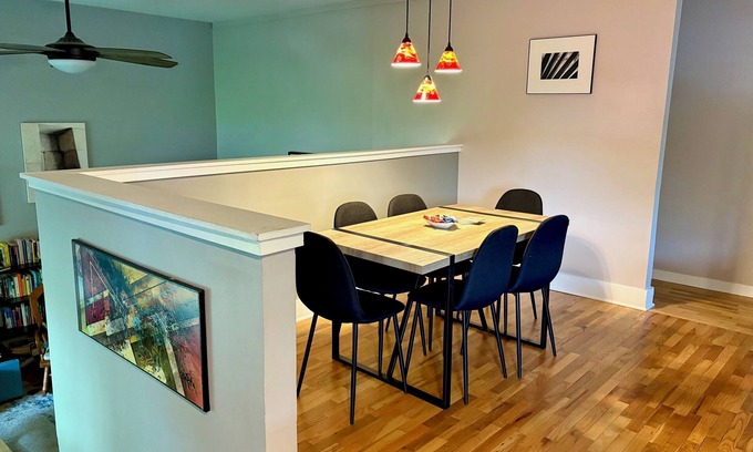 Ann Arbor House | Secluded home-away-from-home with cook's kitchen, serving Ann Arbor & Ypsilanti