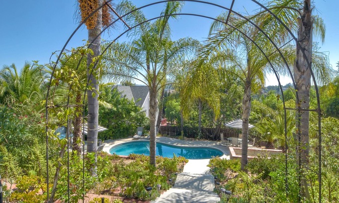 Vista House | Secluded Home, Sleeps 11+ Solar Heated Pool. HOT TUB SPA, 9 miles to beach