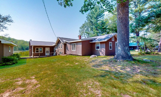 Land O Lakes House | Secluded lakefront home w/private dock, fireplace, & outdoor firepit - dogs OK