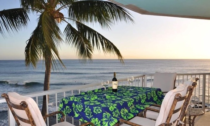 Makaha Condo | Secluded Luxury At The Beach!