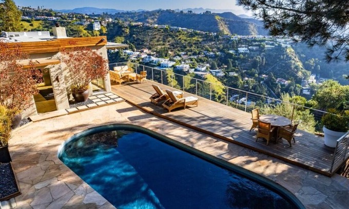Hollywood Hills West House | Secluded Luxury Retreat with Breathtaking Views in West Hollywood