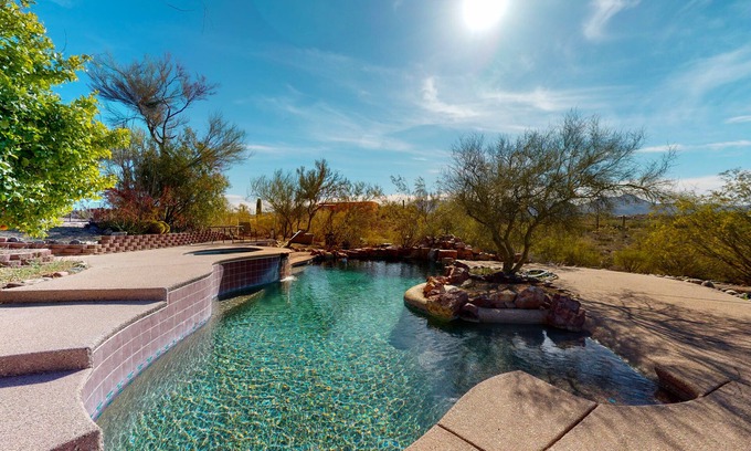 Tucson House | Secluded mountain-view haven with pool, pool spa, office, AC, & WiFi - near town