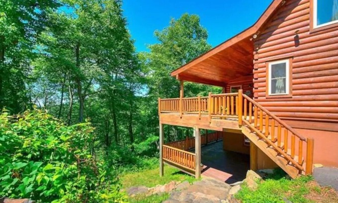 Spruce Pine House | Secluded Mountainbrook at Crabtree Falls , Paradise in Little Switzerland NC